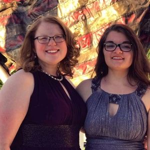 Meet your Posher, Courtney